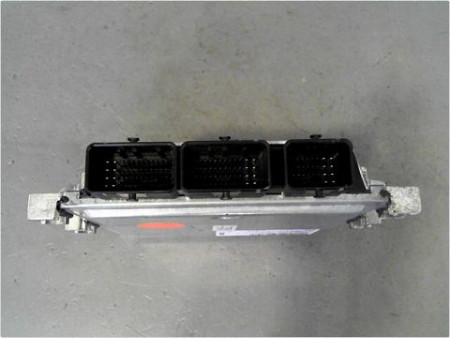 CALCULATEUR MOTEUR FORD FOCUS C-MAX PH2 07-10