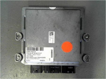 CALCULATEUR MOTEUR FORD FOCUS 04-07
