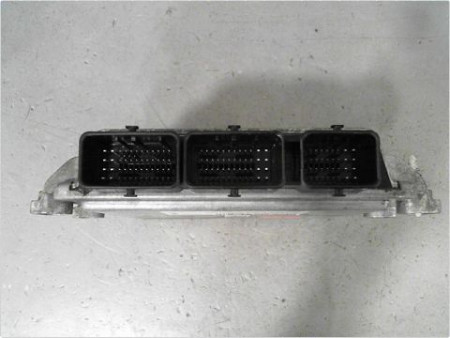 CALCULATEUR MOTEUR FORD FOCUS C-MAX 03-07
