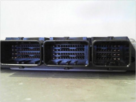 CALCULATEUR MOTEUR RENAULT LAGUNA III ESTATE 07-10