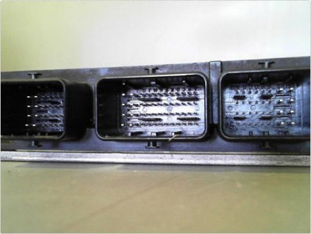 CALCULATEUR MOTEUR RENAULT CLIO II PH.2 CAMPUS 09-12
