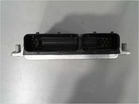 CALCULATEUR MOTEUR SEAT IBIZA III PH2 06-09
