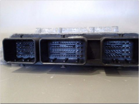 CALCULATEUR MOTEUR FORD FIESTA 02 -05