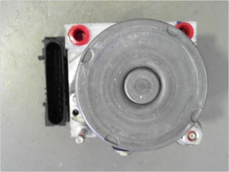 UNITE HYDRAULIQUE ABS TOYOTA AURIS II 2012-2015