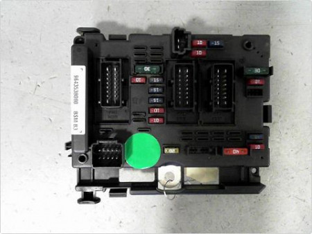 BOITE A FUSIBLES PEUGEOT 307 2001-2005