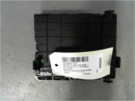BOITE A FUSIBLES PEUGEOT 307 2001-2005