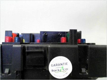 BOITE A FUSIBLES PEUGEOT 307 2001-2005