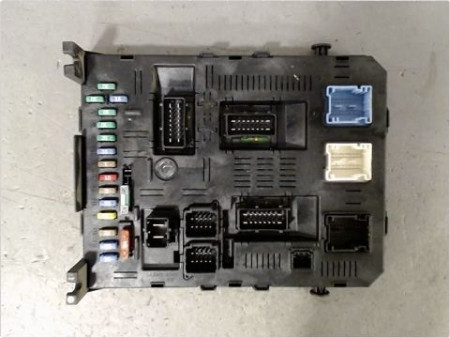 BOITIER GESTION HABITACLE PEUGEOT 307 2005-2007
