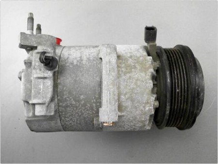 COMPRESSEUR AIR CONDITIONNE FORD FIESTA 2012-