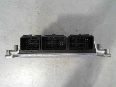 CALCULATEUR MOTEUR RENAULT MEGANE SCENIC 1996-1999