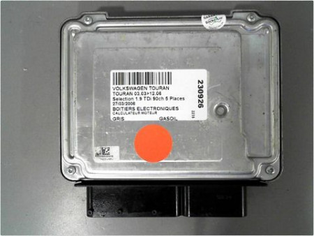 CALCULATEUR MOTEUR VOLKSWAGEN TOURAN 03-06