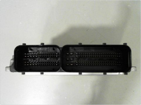 CALCULATEUR MOTEUR VOLKSWAGEN TOURAN 03-06