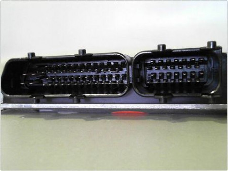 CALCULATEUR MOTEUR VOLKSWAGEN POLO IV PH2 05-09