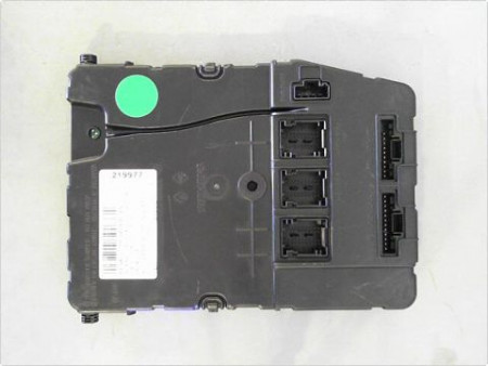 BOITIER GESTION HABITACLE RENAULT SCENIC II PH1 2003-2006