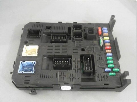 BOITIER GESTION HABITACLE CITROEN C4 04-08