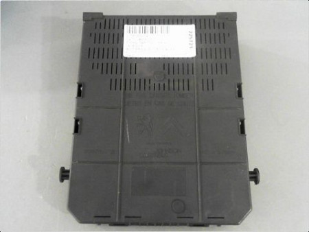 BOITIER GESTION HABITACLE CITROEN C4 04-08