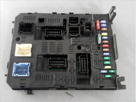 BOITIER GESTION HABITACLE CITROEN GRAND C4 PICASSO 06-13