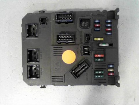 BOITIER GESTION HABITACLE PEUGEOT 206 98-09