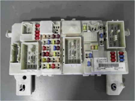 BOITIER GESTION HABITACLE FORD FOCUS C-MAX PH2 07-10