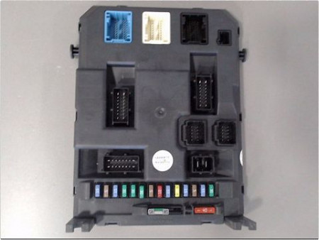 BOITIER GESTION HABITACLE PEUGEOT 207 SW 2007-2013