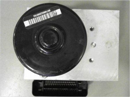 UNITE HYDRAULIQUE ABS MERCEDES CLASSE CLC 08-12