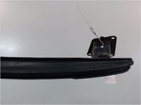 RENFORT PARE-CHOC ARRIERE  VOLKSWAGEN PASSAT SW 2010-