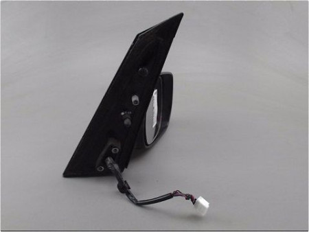 RETROVISEUR EXTERIEUR DROIT TOYOTA AVENSIS VERSO 04-06