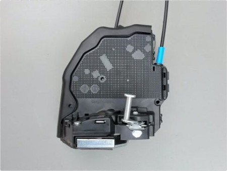SYSTEME CONDAMNATION ARRIERE DROIT TOYOTA AURIS II PH2 2015-