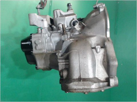 BOITE A VITESSE MECANIQUE OPEL CORSA  PH2 11-15 1.4