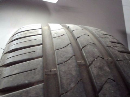 Pneu KUMHO ECSTA HS51 195 50 16 88 V
