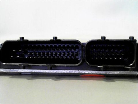 CALCULATEUR MOTEUR SEAT IBIZA III PH2 06-09