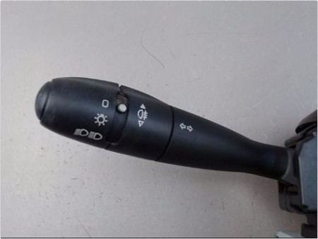 BLOC COMMODOS PEUGEOT 206+ 09-13
