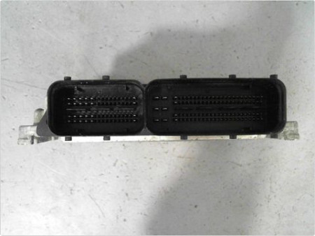 CALCULATEUR MOTEUR OPEL ZAFIRA 05-07