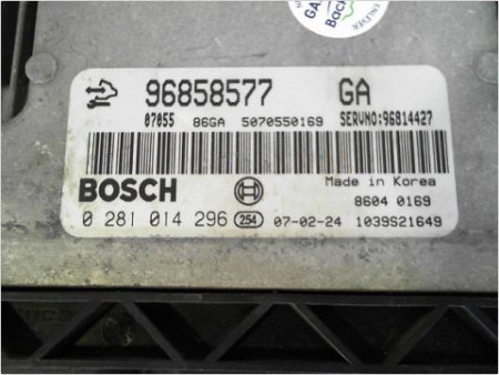 CALCULATEUR MOTEUR OPEL ANTARA 07-10