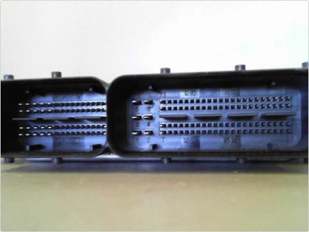 CALCULATEUR MOTEUR OPEL ANTARA 07-10