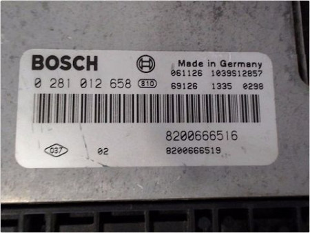 CALCULATEUR MOTEUR RENAULT TRAFIC II PASSENGER LONG 8.06-15