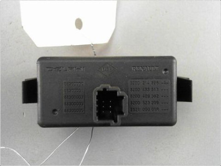 BOUTON DE WARNING RENAULT MEGANE III 08-12