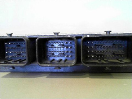 CALCULATEUR MOTEUR PEUGEOT 206+ 09-13