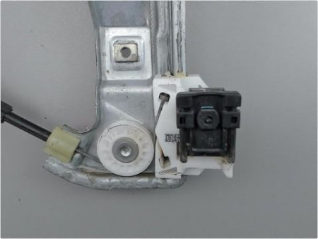 MECANISME LEVE-GLACE AVANT DROIT CITROEN DS3 09-14