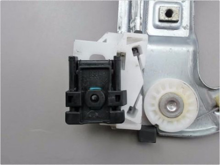 MECANISME LEVE-GLACE AVANT GAUCHE CITROEN DS3 09-14
