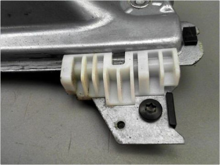 MECANISME LEVE-GLACE ARRIERE DROIT PEUGEOT 308 2007-2011