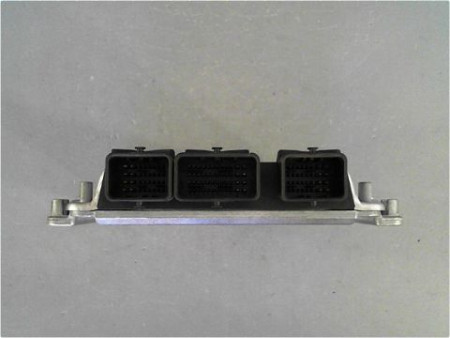 CALCULATEUR MOTEUR CITROEN C5 2001-2004