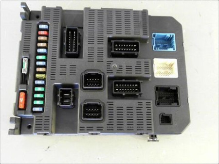 BOITIER GESTION HABITACLE CITROEN C4 04-08