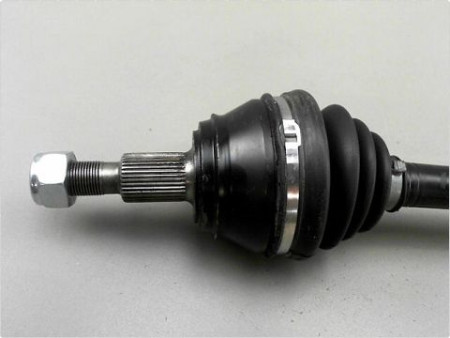 TRANSMISSION AVANT GAUCHE AUDI A3 -2000 1.8 T