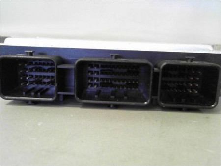 CALCULATEUR MOTEUR FORD FOCUS C-MAX 03-07