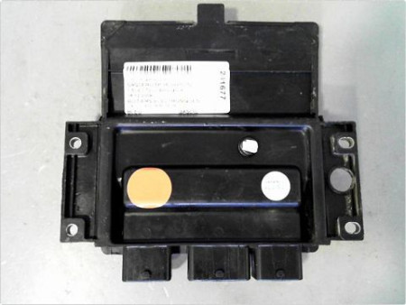 CALCULATEUR MOTEUR DACIA SANDERO 08-12
