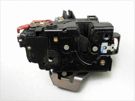 SYSTEME CONDAMNATION AVANT GAUCHE AUDI A4 2001-2004