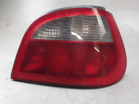 FEU ARRIERE DROIT RENAULT MEGANE