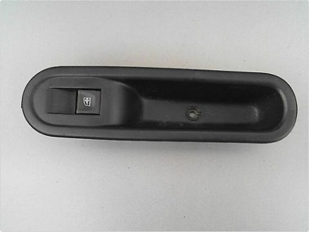 COMMANDE LEVE-GLACE PORTE AVD RENAULT TWINGO III 14-20