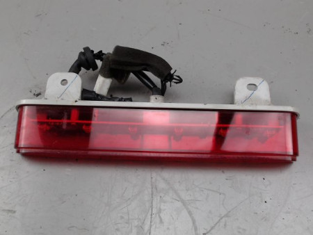 FEUX STOP SUPPLEMENTAIRE NISSAN MICRA
